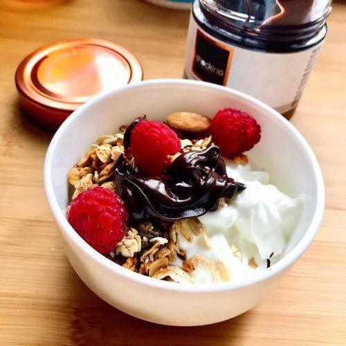 Idee ricette. Granola croccante al cioccolato. - Shockino Cioccolato